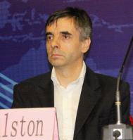 Alston      教授   英国